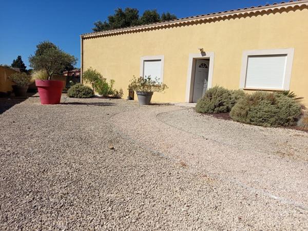 Villa plain pied 140m² sur 1000m² de terrain avec piscine, Donzère 379 000HAI