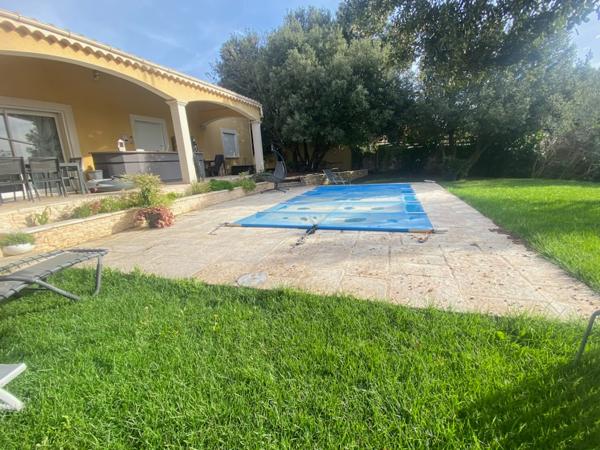 Villa plain pied 140m² sur 1000m² de terrain avec piscine, Donzère 379 000HAI