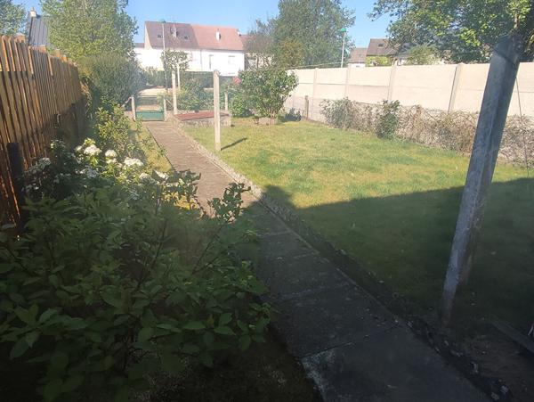 Maison - 5 pièces - 93 m²