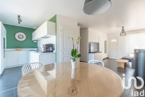 House for sale 4 rooms 93 m² Hettange-Grande