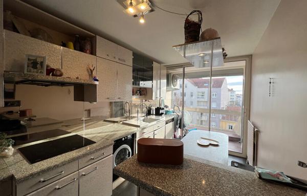 APPARTEMENT PROCHE PART-DIEU T4 86M2