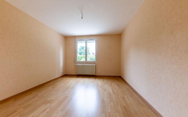 Maison à vendre    4 pièces • 111 m2 Olivet