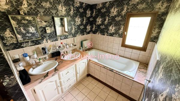 Maison à vendre 6 pièces de 179 m²