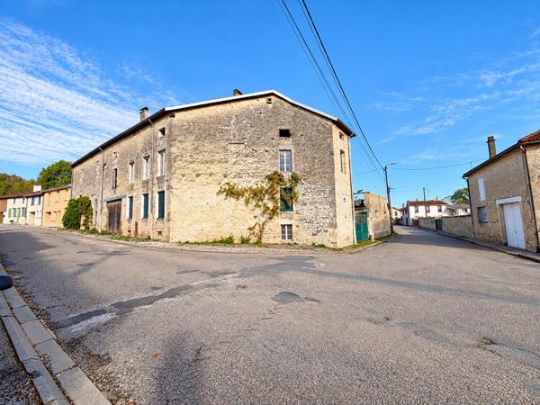 JOINVILLE - 268 m² de potentiel sur une parcelle de 784 m² !