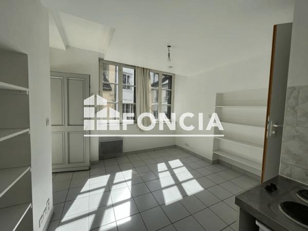 Location Studio 15.97 m² - 55 rue Battant Besancon 25000