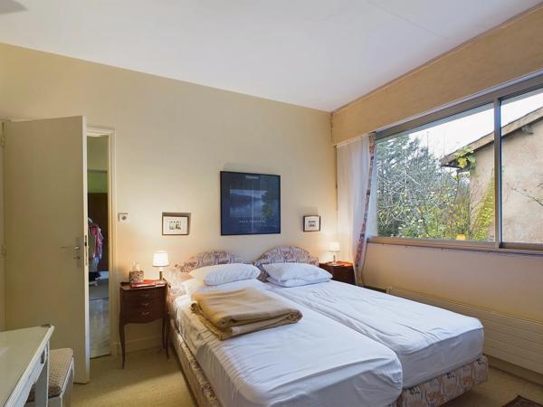 Belle situation pour cette magnifique propriété offrant six chambres