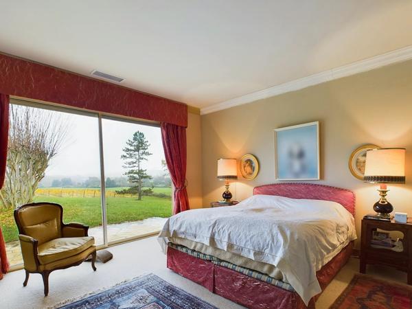 Belle situation pour cette magnifique propriété offrant six chambres