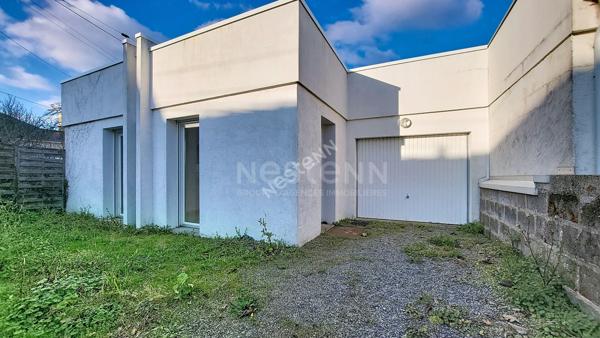 Nantes Boissière / Bout des pavés - Exclusivité ! En vente, maison d'architecte de 2005, plain pied 2 chambres, garage, jardin clos. A deux pas des petits commerces et du Tram.