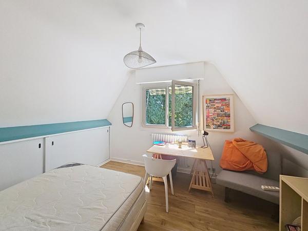 Maison de famille avec piscine dans domaine privé