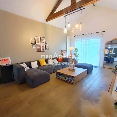 Maison à CHOLET, 49300 - 5 pièces 135m²