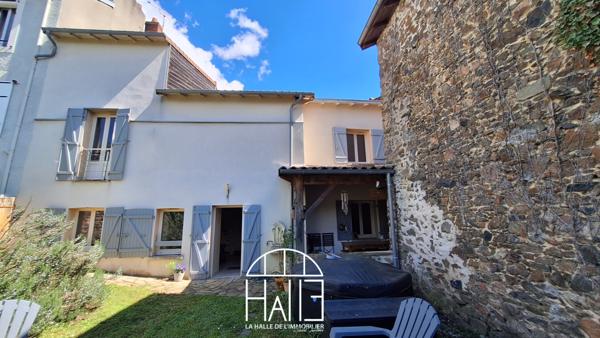 Maison 7 pièces - 240 m²