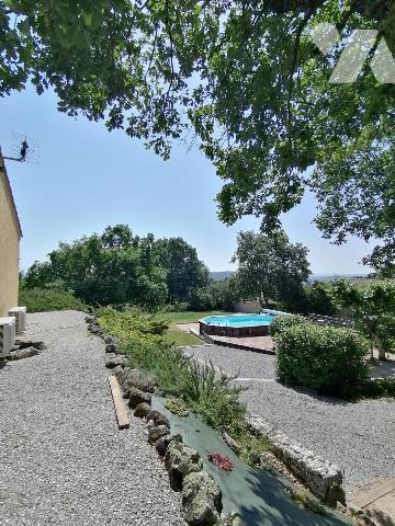 MAISON INDIVIDUELLE AVEC TERRAIN ATTENANT DE 2226 m²