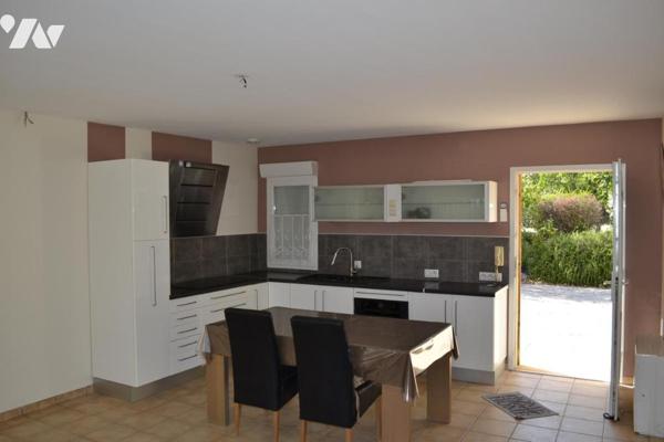MAISON INDIVIDUELLE AVEC TERRAIN ATTENANT DE 2226 m²