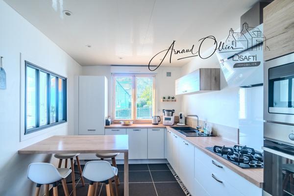 Maison familiale avec extension récente – Charme et confort à Lambézellec sud