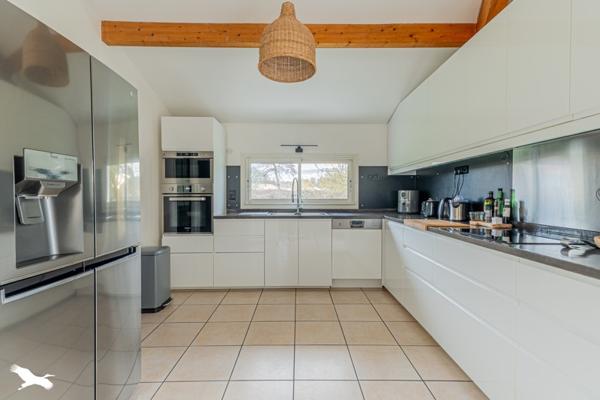 Maison à vendre 415 000 € Créon 5 p 131 m² DPE C