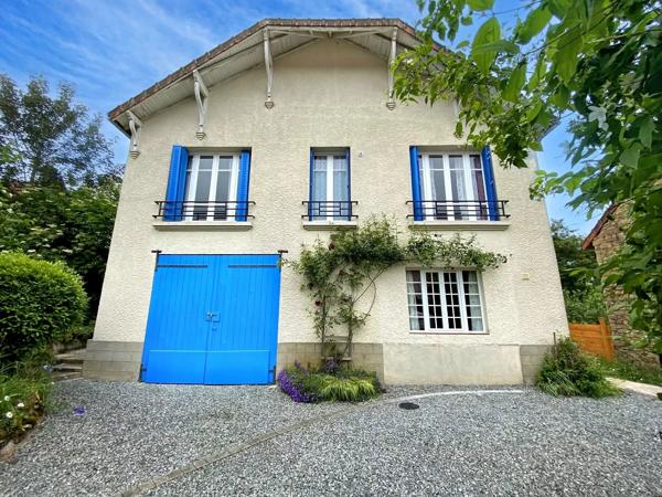 Charmante maison de ville avec jardin à Arnac-la-Poste
