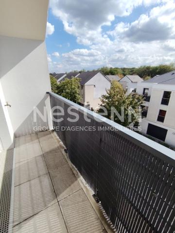 A VENDRE MONTIGNY VILLAGE SUPERBE 4 PIECES 81,7M² EN DERNIER ETAGE AVEC TERRASSE