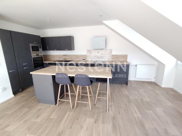 A VENDRE MONTIGNY VILLAGE SUPERBE 4 PIECES 81,7M² EN DERNIER ETAGE AVEC TERRASSE