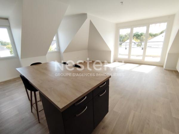 A VENDRE MONTIGNY VILLAGE SUPERBE 4 PIECES 81,7M² EN DERNIER ETAGE AVEC TERRASSE