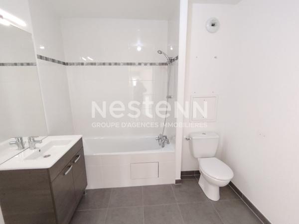 A VENDRE MONTIGNY VILLAGE SUPERBE 4 PIECES 81,7M² EN DERNIER ETAGE AVEC TERRASSE