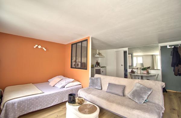 AGEN quartier Cathédrale - Immeuble de rapport de 211m² , composé de 4 lots actuellement loués.