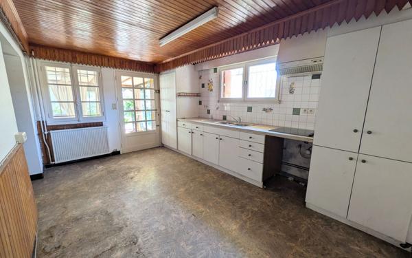 Maison à vendre    5 pièces • 183,69 m2 Le Pontet
