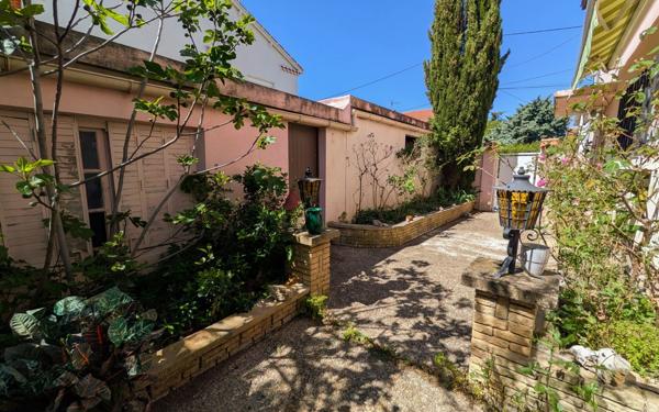 Maison à vendre    5 pièces • 183,69 m2 Le Pontet