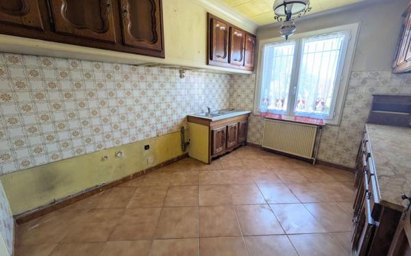 Maison à vendre    5 pièces • 183,69 m2 Le Pontet