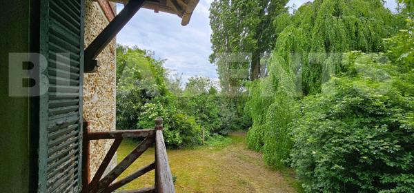 Opportunité RARE sur le secteur : Propriété sur 6300 m² avec bâtisse 220 m² sur SOUS-SOL et caves / 