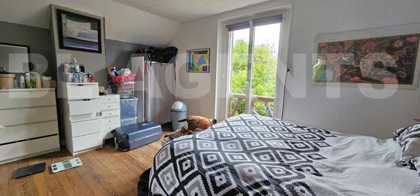 Opportunité RARE sur le secteur : Propriété sur 6300 m² avec bâtisse 220 m² sur SOUS-SOL et caves / 