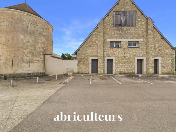 Appartement T2 de caractère au sein d’une ancienne Grange Dîmière en vente à Survilliers (95470)