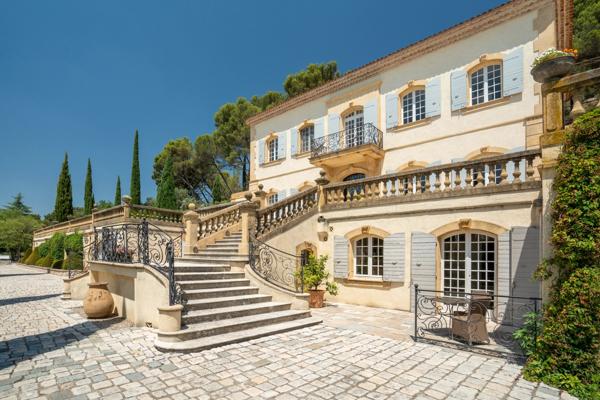 Propriété d'exception située dans le quartier le plus recherché d'Aix