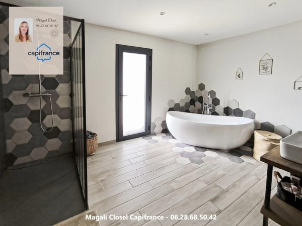 Magnifique maison contemporaine de plain-pied – 130 m² – 2018 – Terrain 7 400 m² avec piscine