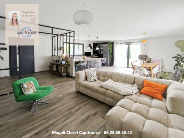 Magnifique maison contemporaine de plain-pied – 130 m² – 2018 – Terrain 7 400 m² avec piscine