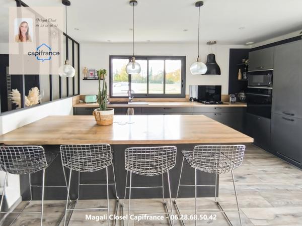 Magnifique maison contemporaine de plain-pied – 130 m² – 2018 – Terrain 7 400 m² avec piscine