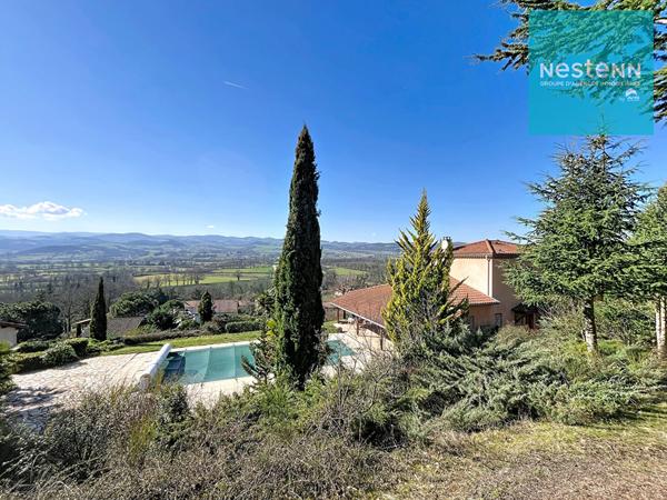 PROPRIETE CHALAIN D'UZORE - 5 pièces - Vue panoramique - 10 MIN MONTBRISON 42600