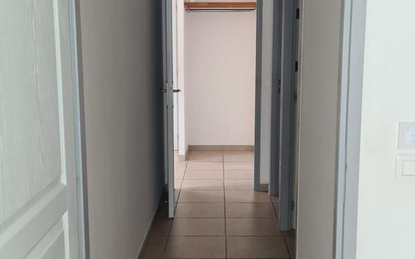 Appartement à louer    3 pièces •  Loupian