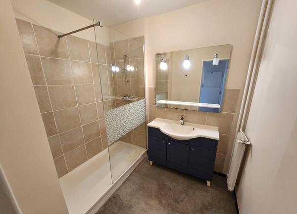 Appartement Dourdan 2 pièce(s) 68.16 m2