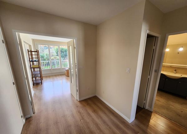 Appartement Dourdan 2 pièce(s) 68.16 m2