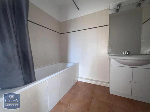 Appartement à louer 1 pièce 29.4m² Vedène (84270)