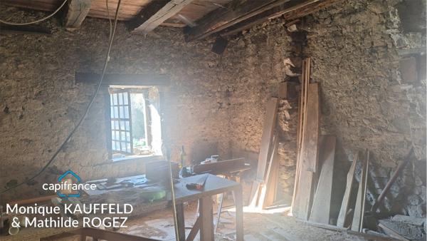 Maison de caractère à rénover – Olliergues