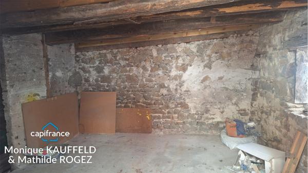 Maison de caractère à rénover – Olliergues