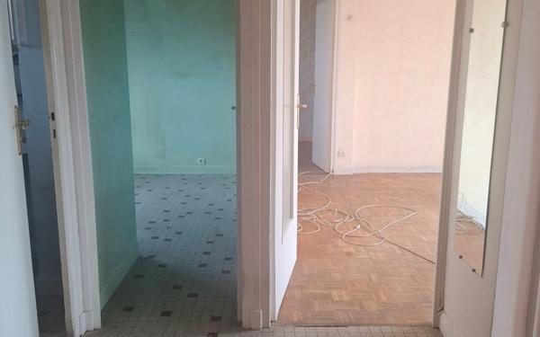 Appartement à vendre    3 pièces • 51 m2 Vénissieux