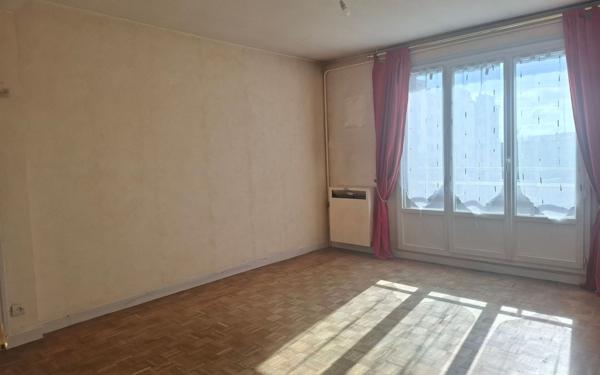 Appartement à vendre    3 pièces • 51 m2 Vénissieux