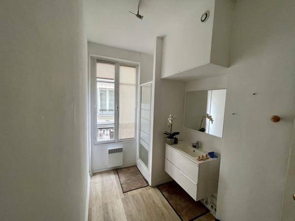 Appartement dans Clichy