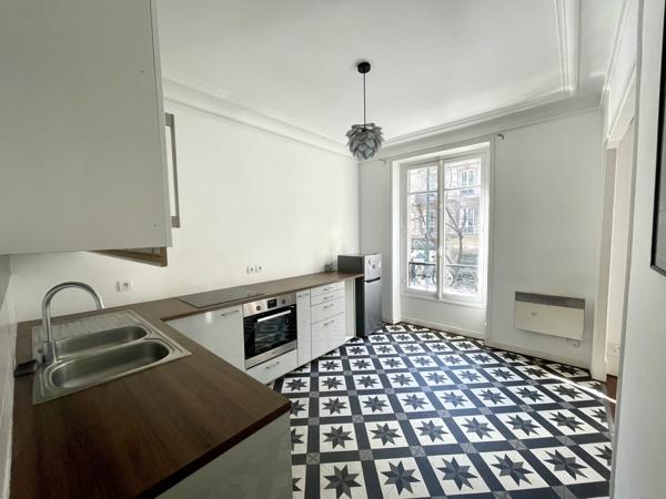 Appartement dans Clichy