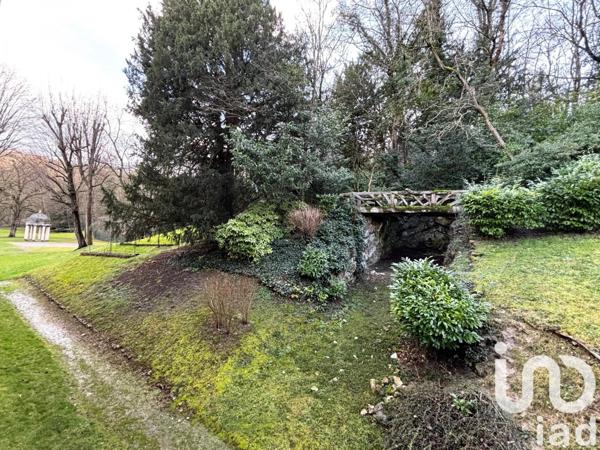 Appartement 3 pièces de 69 m² à Bougival (78380)