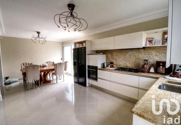 Maison 5 pièces de 100 m² à Courtry (77181)