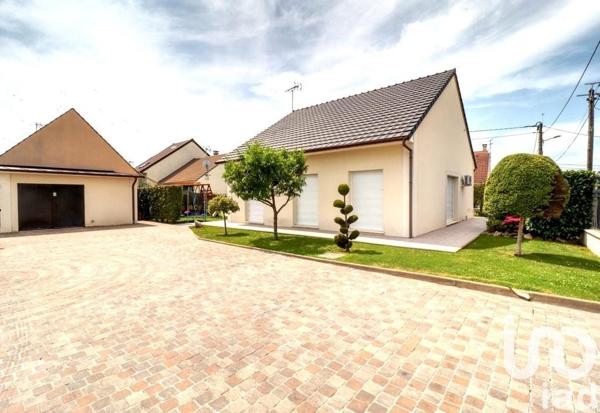 Maison 5 pièces de 100 m² à Courtry (77181)