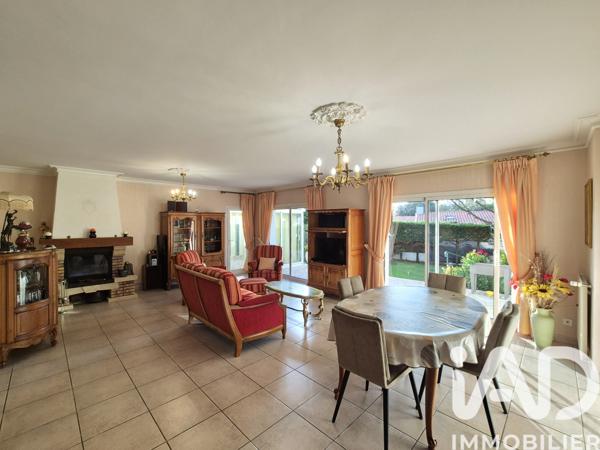 Maison à vendre 6 pièces 155 m² Les Sables-d'Olonne